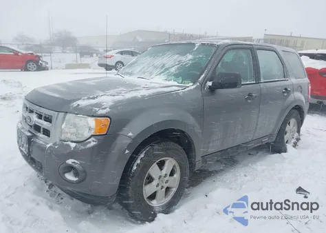2011 Ford Escape Xls из США, поврежденный, VIN 1FMCU9C7XBKA09404